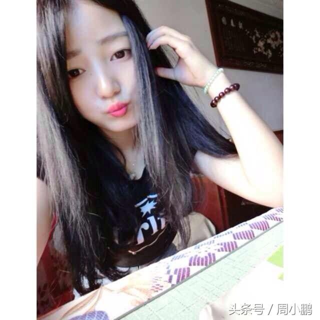 这四种行为：微信聊天：很容易被误解为爱！